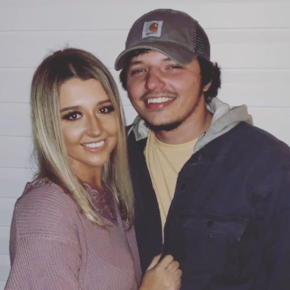 Meet your Posher, Cody - Picture 1 of 1